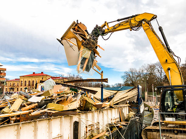 Best Trash Removal Near Me  in Newbern, TN